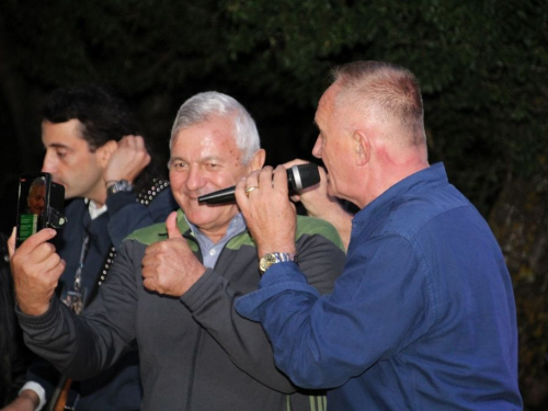 FOTO: U etno selu Remić održan veliki koncert Mate Bulića i prijatelja