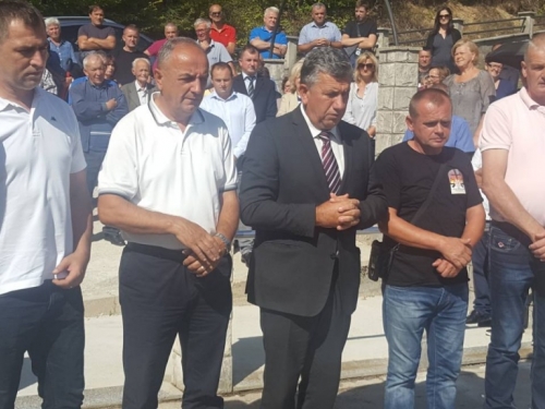 FOTO: Obilježena 24. obljetnica stradanja Hrvata na Hudutskom