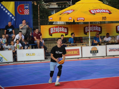 FOTO: Ekipa ''Makarska 3x3'' pobjednik 19. Streetball Rama 2021.