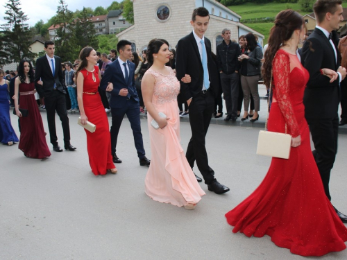 FOTO/VIDEO: Matura 2016. - Defile mladosti i ljepote na ulicama Prozora