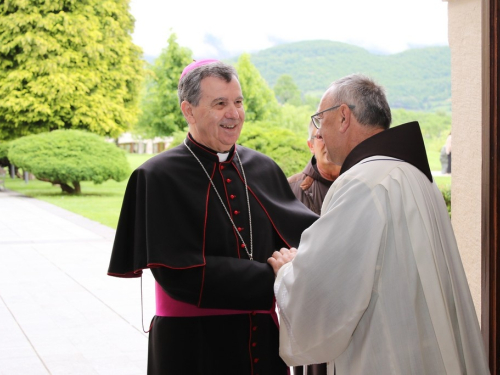 FOTO: Krizma u župi Rama Šćit