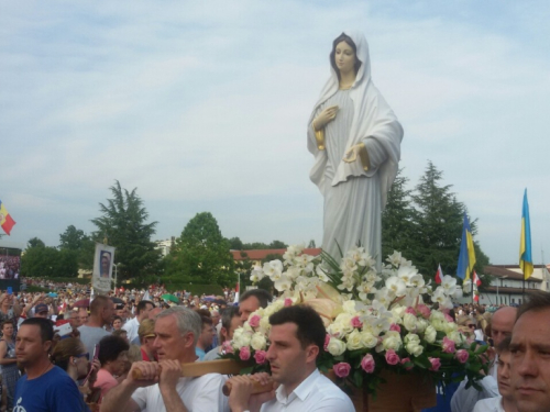 FOTO: Ramci hodočastili Gospi u Međugorje