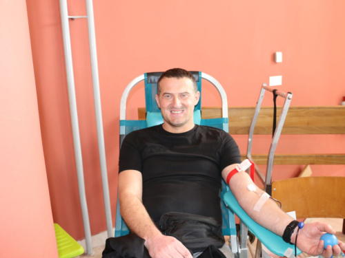 FOTO: Uspješna akcija darivanja krvi u Prozoru