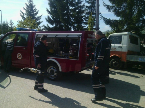 Ramski vatrogasci vježbali spašavanje ozlijeđenih u prometnoj nesreći