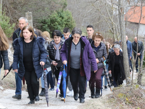 FOTO: Ramski put križa u Podboru