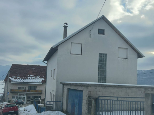 OGLAS: Prodaje se kuća u Rumbocima