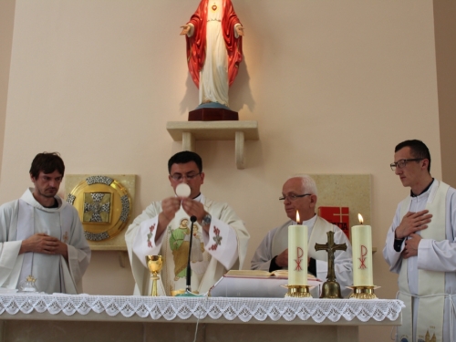 FOTO: Proslava patrona filijalne crkve sv. Josipa na Lugu – župa Prozor