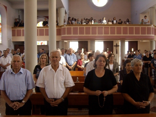 FOTO: Dan posvete župne crkve i susret duhovnih zvanja u župi Prozor