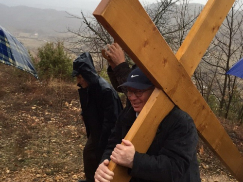 FOTO: Uzdol proglašen mjestom posebnog pijeteta