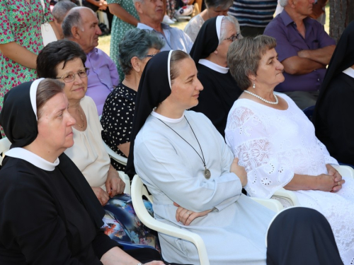 FOTO: Mlada misa fra Mislava Jozića na Šćitu