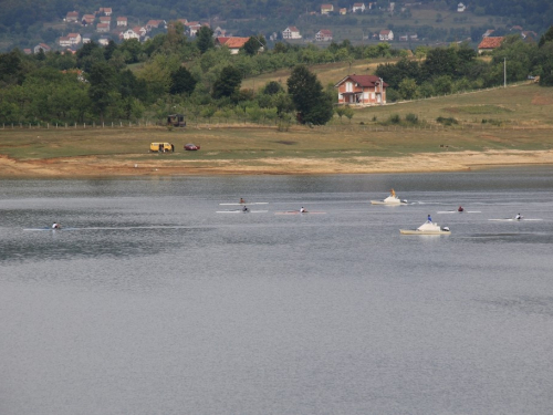 FOTO: Na Ramskom jezeru održana 3. veslačka regata