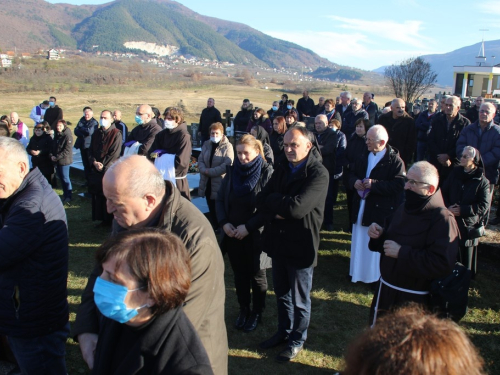 FOTO: Sahranjen fra Živko Petričević