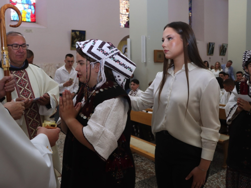 FOTO: Krizma u župi Rama-Šćit