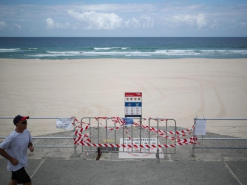 Australija otvorila plaže