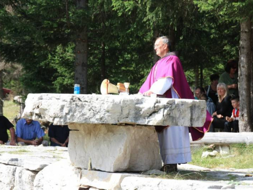 FOTO: Misa za poginule duvandžije na Vran planini