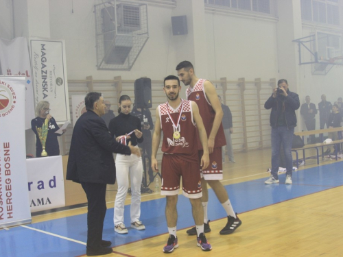 FOTO: Pogledajte atmosferu na tribinama na košarkaškom finalu između Rame i Čapljine