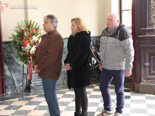 FOTO: Na Mirogoju sahranjen pukovnik Ante Pavlović