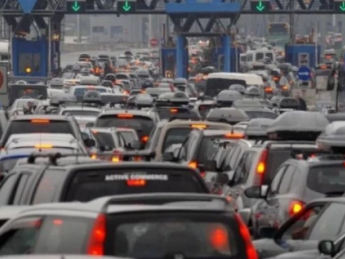 Gužva na izlazu iz BiH