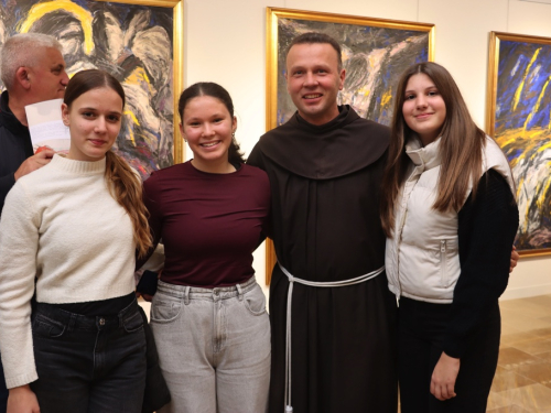 FOTO: Svečano otvorena Galerija Franjevačkog samostana Rama Šćit