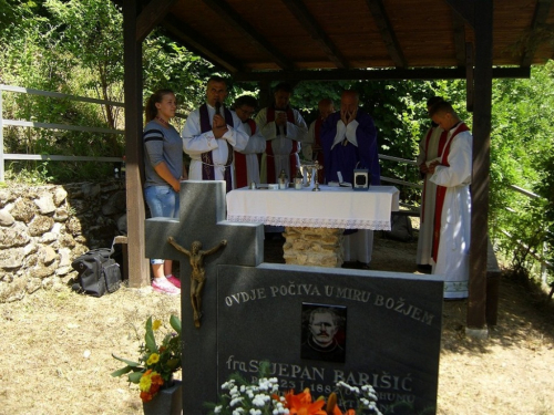 19. hodočašće na grob svećenika mučenika fra Stjepana Barešića u župi Uzdol