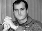 VIDEO: Prije 25 godina poginuo legendarni pilot Rudolf Perešin
