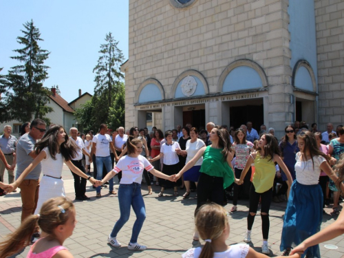 FOTO: Vanjska proslava patrona župe Prozor