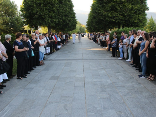 FOTO: Misa Uočnica povodom proslave Velike Gospe u župi Rama Šćit