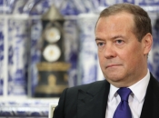 Medvedev o smrti pilota koji je izdao Rusiju: ''Za pse, pseća smrt''