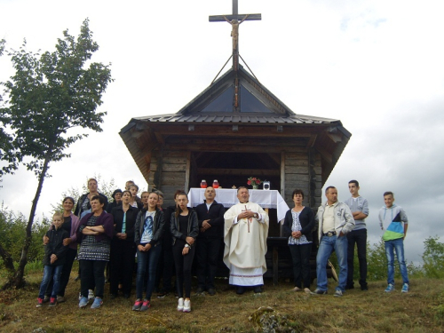 FOTO: Proslava blagdana majke Terezije u župi Uzdol