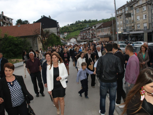 FOTO/VIDEO: Matura 2016. - Defile mladosti i ljepote na ulicama Prozora