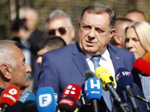 Amerika sankcionirala Dodika i njegove. On odgovorio: ''Svijet će ih pamtiti po zlu''