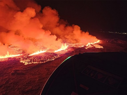 Eruptirao vulkan na Islandu, evakuirano 4000 ljudi