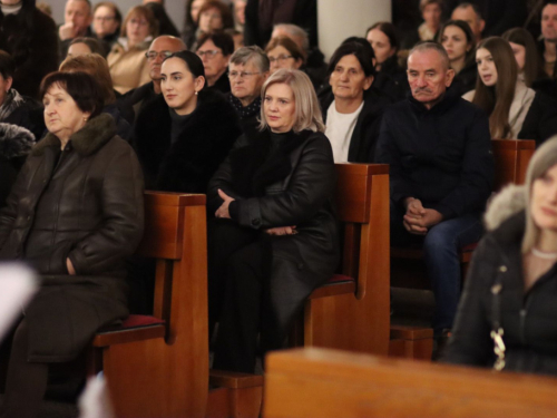 Veličanstvena završnica u Rami: ''Čuvarice'' koncertom u Prozoru zaključile korizmenu turneju