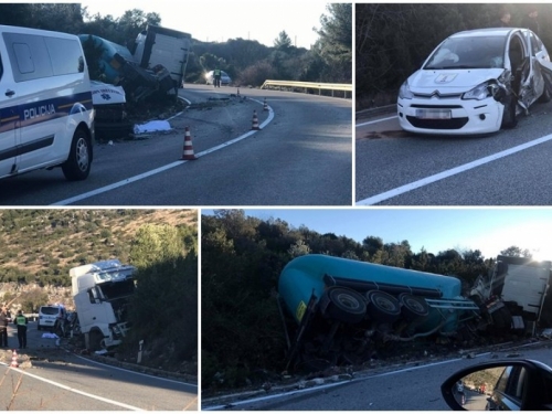 Kod Dubrovnika sudar cisterne, auta i saniteta: Jedna osoba poginula