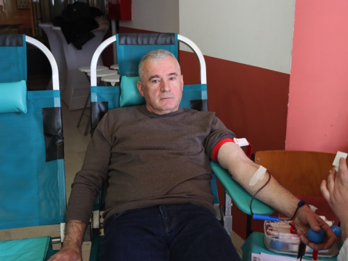 FOTO: Još jedna uspješna akcija darivanja krvi u Prozoru
