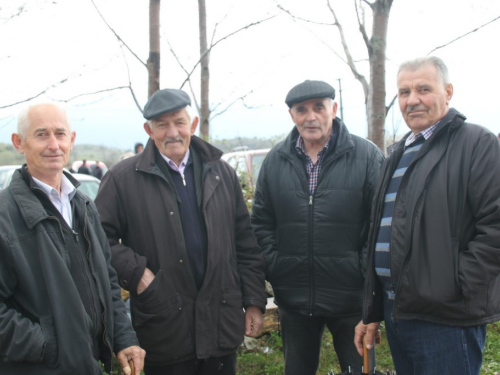 FOTO: Rumbočka fešta na Zahumu, proslavljen sv. Josip Radnik