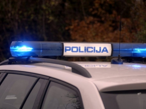 Hrvatska: Teška prometna na A6, poginula dva radnika HAC-a