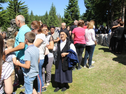 FOTO/VIDEO: Tisuće vjernika na Kedžari proslavilo Divin dan