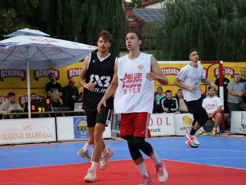 FOTO: Druga večer Streetball turnira u Prozoru