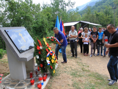 FOTO: Na Pomenu obilježena 23. obljetnica stradanja hrvatskih branitelja