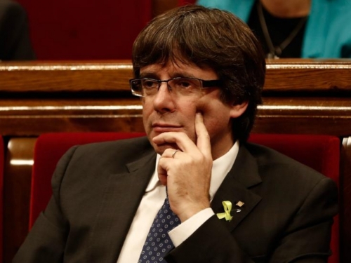 Puigdemont: Katalonci, štitimo zemlju na miran i častan način