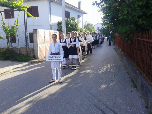 HKUD Uzdol nastupao u Čeljevu na smotri folklora