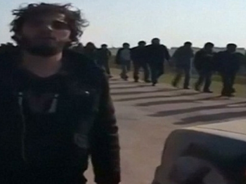 VIDEO: Ovi ljudi su bili pripadnici ISIL-a, a sada bježe