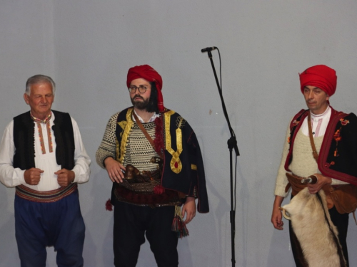 FOTO: Večer folklora u Prozoru