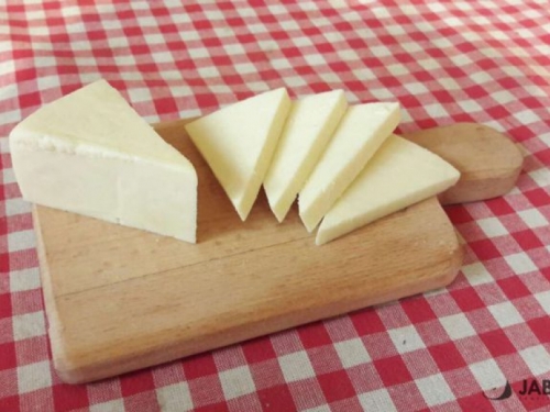BiH uvozi 11 puta više sira nego što ga izvozi