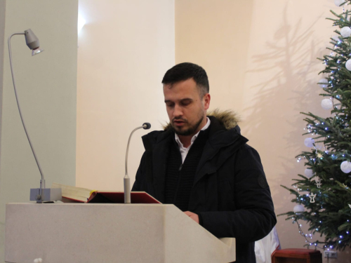 FOTO: Polnoćka u Prozoru