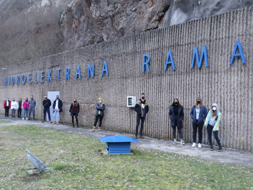 FOTO: Učenici KŠC ''Petar Barbarić'' iz Travnika posjetili Ramu