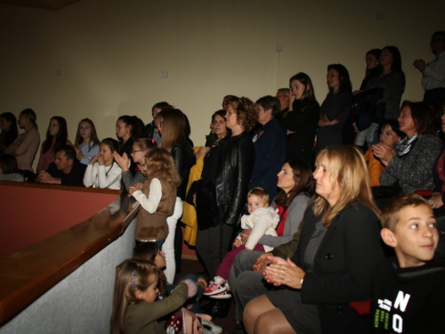 FOTO/VIDEO: Čuvarice održale 8. tradicionalni koncert u Prozoru