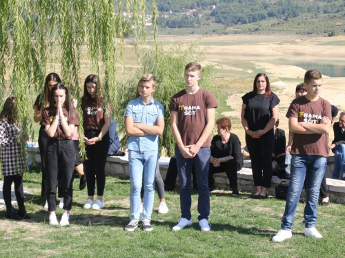 FOTO/VIDEO: Na Šćitu obilježen Dan sjećanja na ramske žrtve