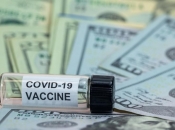 Prodaja krivotvorenih potvrda o cijepljenju preko interneta